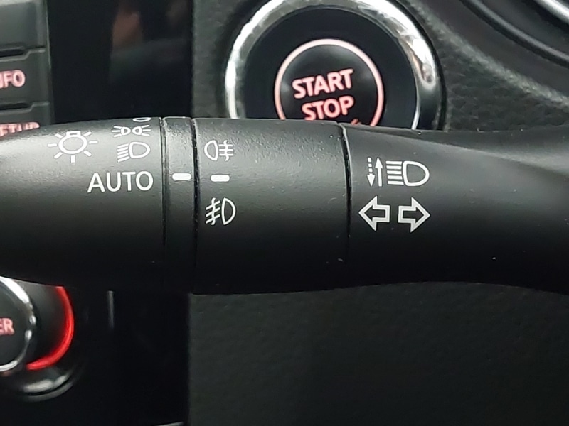 Used Nissan Qashqai 2018 for sale - 77189899: Photo 17