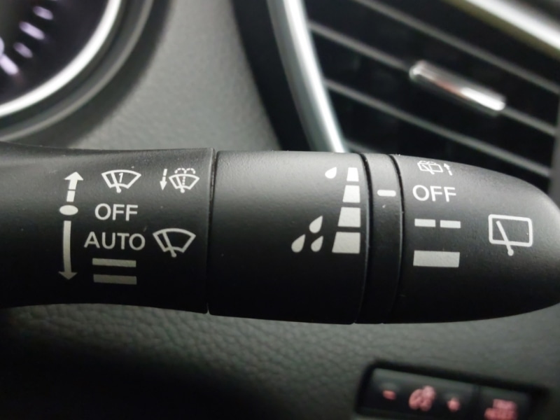 Used Nissan Qashqai 2018 for sale - 77189899: Photo 18