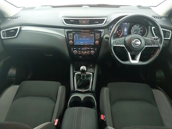 Used Nissan Qashqai 2018 for sale - 77189899: Photo