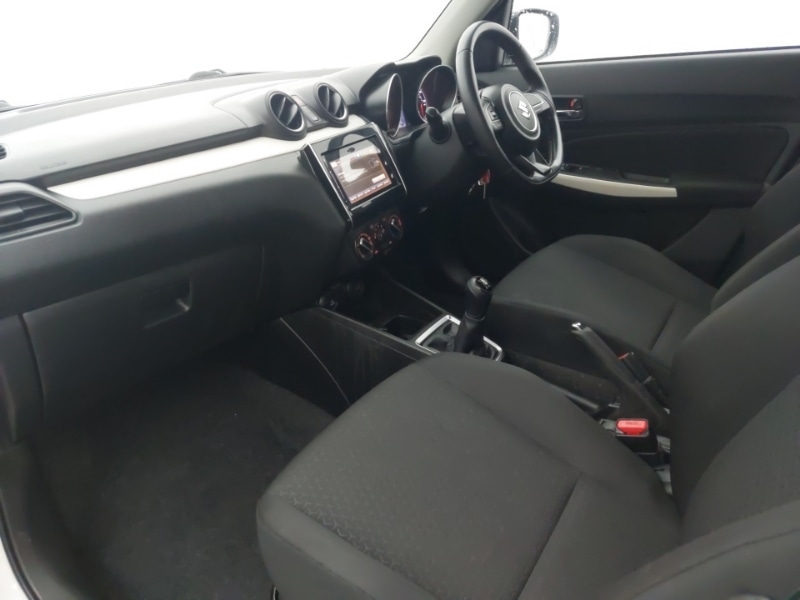 Used Suzuki Swift 2019 for sale - 76699885: Photo 5