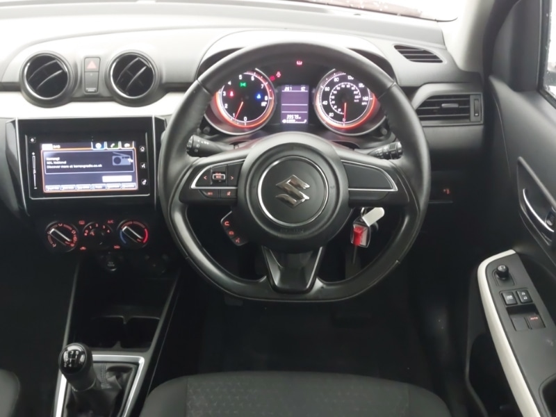 Used Suzuki Swift 2019 for sale - 76699885: Photo 7