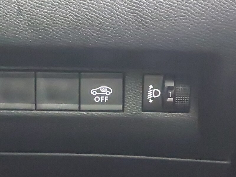 Used Peugeot 2008 2023 for sale - 77047399: Photo 13