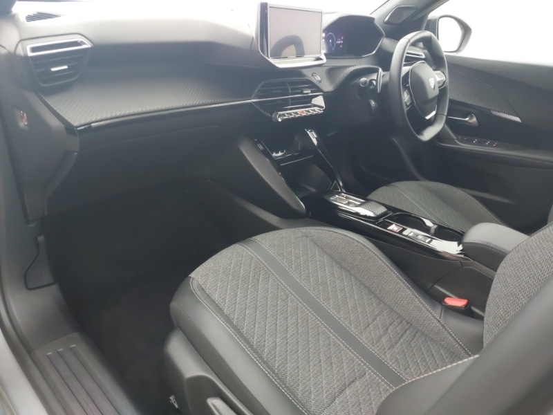 Used Peugeot 2008 2023 for sale - 77047399: Photo 5