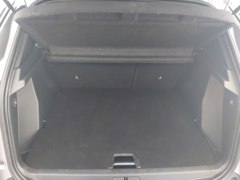 Used Peugeot 2008 2023 for sale - 77047399: Photo 8