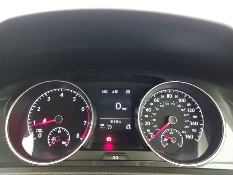 Used Volkswagen Golf 2018 for sale - 77573483: Photo 10