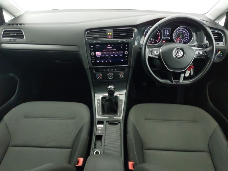 Used Volkswagen Golf 2018 for sale - 77573483: Photo 2