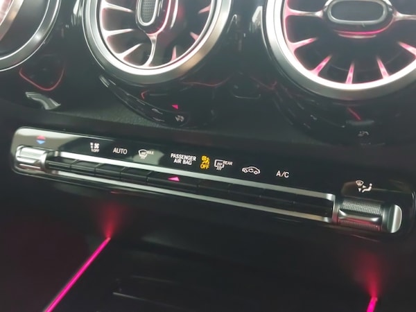 Used Mercedes-Benz GLB 2023 for sale - 76269198: Photo 17