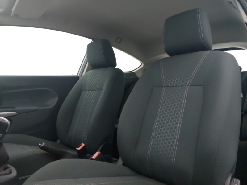 Used Ford Fiesta 2010 for sale - 77503556: Photo 12