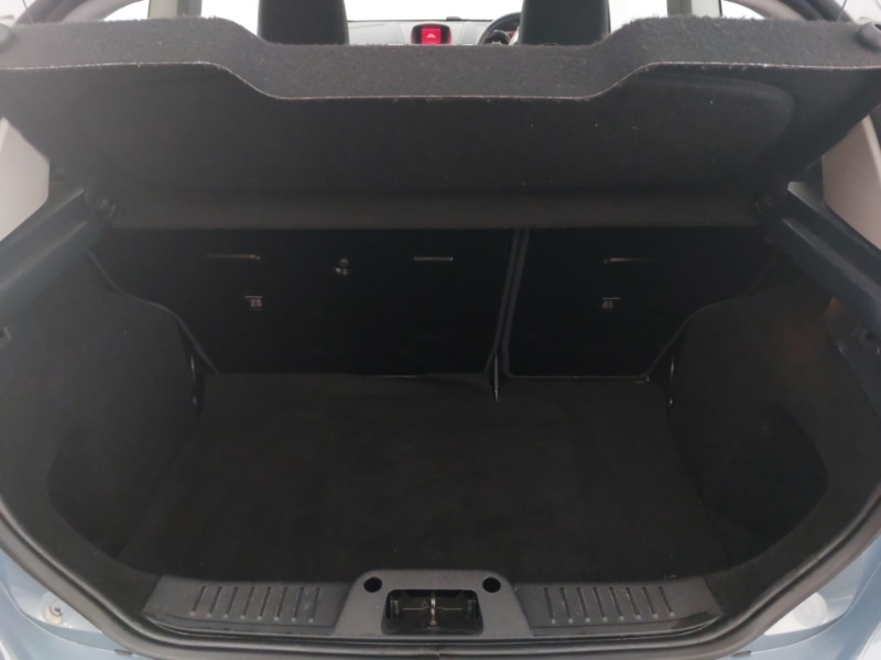 Used Ford Fiesta 2010 for sale - 77503556: Photo 8