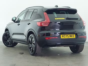 Used Volvo XC40 2025 for sale - 79635990: Photo