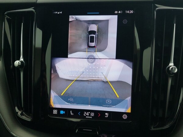 Used Volvo XC60 2024 for sale - 75768253: Photo 11