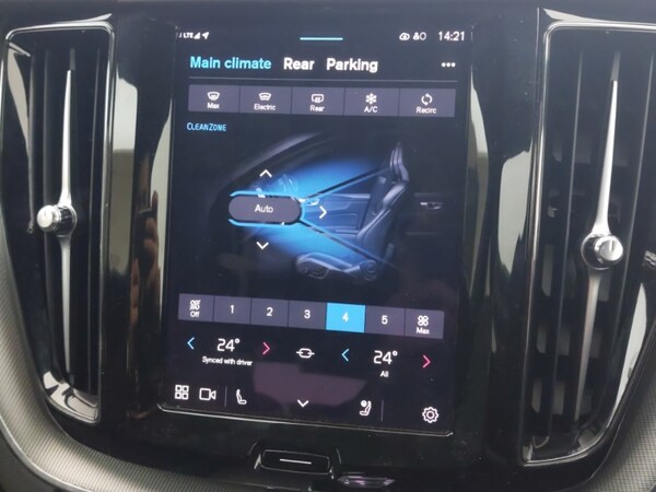Used Volvo XC60 2024 for sale - 75768253: Photo 16