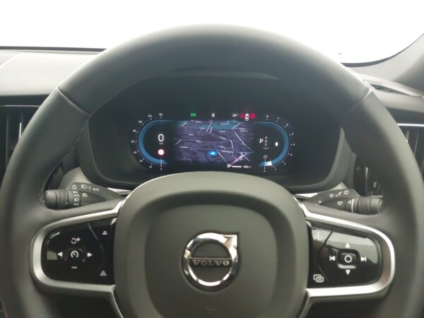 Used Volvo XC60 2024 for sale - 75768253: Photo 18