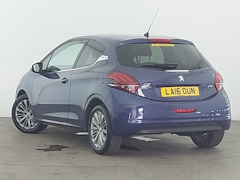 Used Peugeot 208 2016 for sale - 78940801: Photo