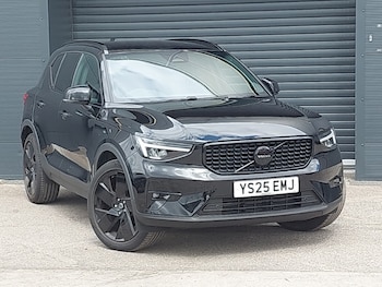 Used Volvo XC40 2025 for sale - 78498996: Photo
