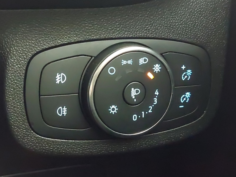 Used Ford Fiesta 2017 for sale - 76331961: Photo 16