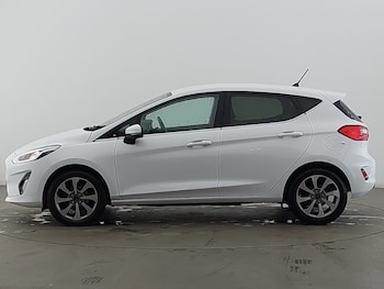 Used Ford Fiesta 2017 for sale - 76331961: Photo