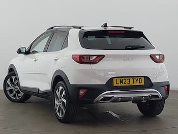 Used Kia Stonic 2023 for sale - 79848865: Photo