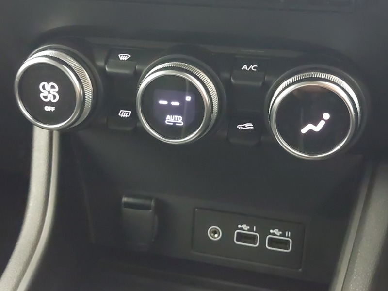 Used Renault Captur 2024 for sale - 77822789: Photo 16