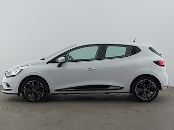 Used Renault Clio 2017 for sale - 75695574: Photo