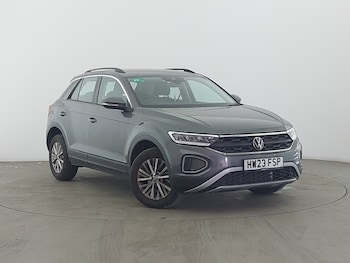 Used Volkswagen T-Roc 2023 for sale - 78498994: Photo