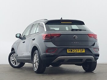 Used Volkswagen T-Roc 2023 for sale - 78498994: Photo