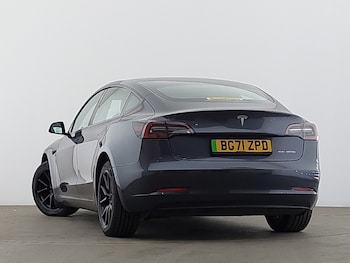 Used Tesla Model 3 2021 for sale - 75599741: Photo