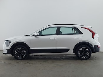 Used Kia Niro 2023 for sale - 78478531: Photo