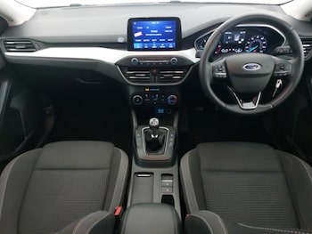 Used Ford Focus 2021 for sale - 75972141: Photo