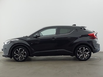 Used Toyota C-HR 2019 for sale - 76309196: Photo
