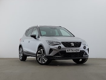 Used SEAT Arona 2024 for sale - 75645382: Photo