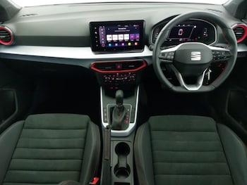 Used SEAT Arona 2024 for sale - 75645382: Photo