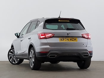 Used SEAT Arona 2024 for sale - 75645382: Photo