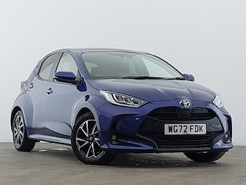 Used Toyota Yaris 2023 for sale - 78624911: Photo