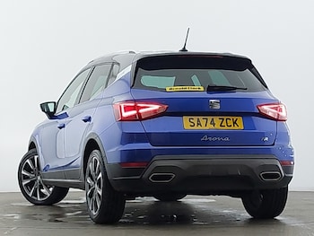Used SEAT Arona 2024 for sale - 76335852: Photo