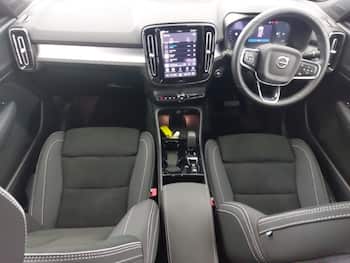 Used Volvo XC40 2025 for sale - 79642030: Photo