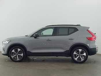 Used Volvo XC40 2025 for sale - 79642030: Photo