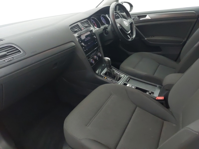 Used Volkswagen Golf 2019 for sale - 76614045: Photo 5