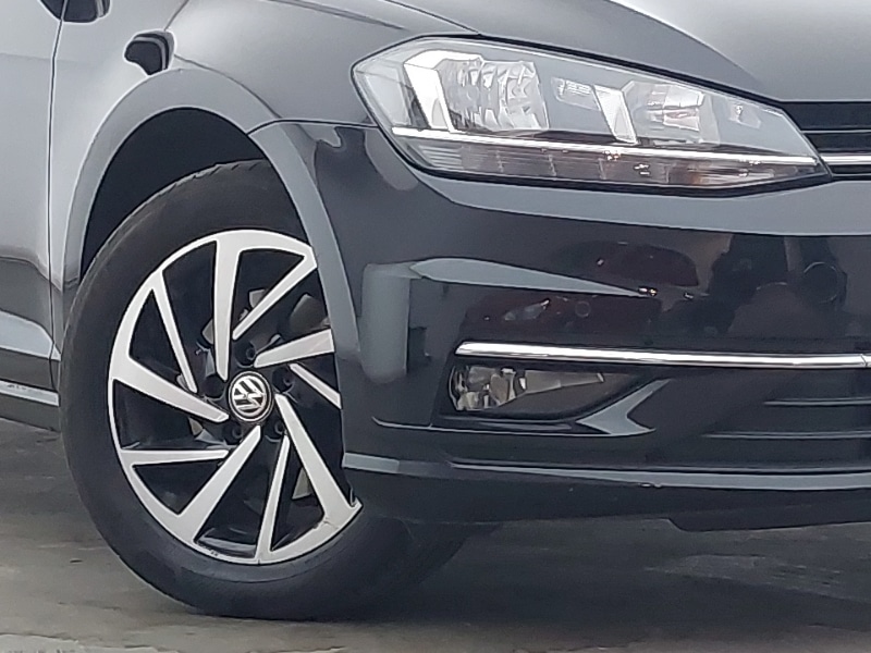 Used Volkswagen Golf 2019 for sale - 76614045: Photo 9