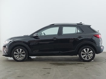 Used Kia Stonic 2025 for sale - 78547130: Photo