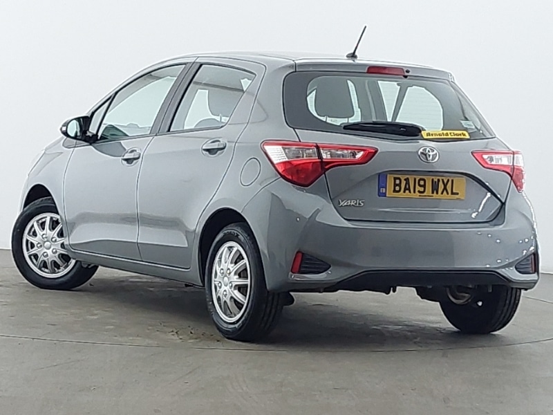 Used Toyota Yaris 2019 for sale - 77062511: Photo 3