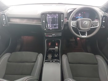 Used Volvo XC40 2023 for sale - 78723877: Photo