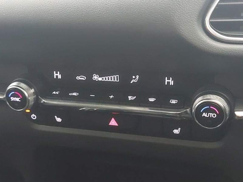 Used Mazda CX-30 2024 for sale - 76384091: Photo 16