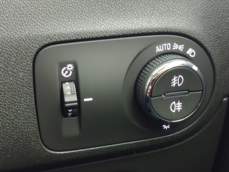 Used Vauxhall Crossland 2023 for sale - 76471568: Photo 17