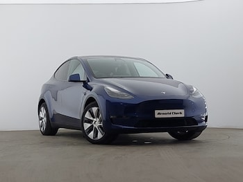 2022 - Long Range AWD 5dr Auto
