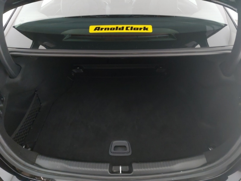 Used Mercedes-Benz C Class 2022 for sale - 76925116: Photo 8