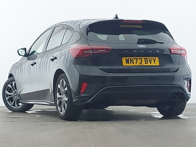 Used Ford Focus 2023 for sale - 76822409: Photo 3