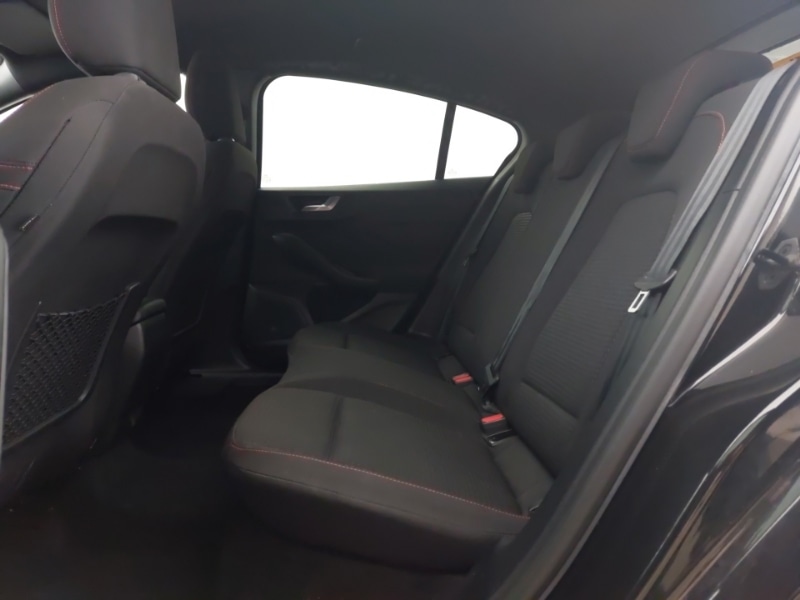 Used Ford Focus 2023 for sale - 76822409: Photo 6