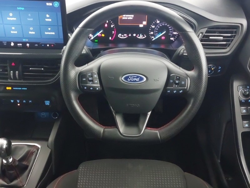 Used Ford Focus 2023 for sale - 76822409: Photo 7