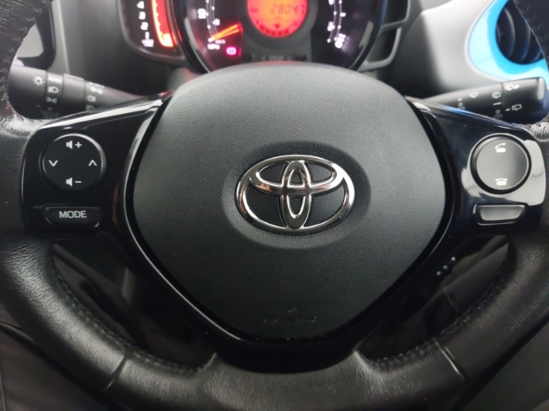 Used Toyota AYGO 2019 for sale - 76763980: Photo 17